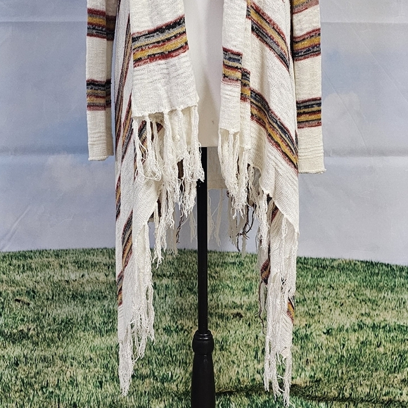 ESCIO | WATERFALL FRONT, FRINGE BOTTOM STRIPED LIGHTWEIGHT CARDIGAN - Picture 12 of 16